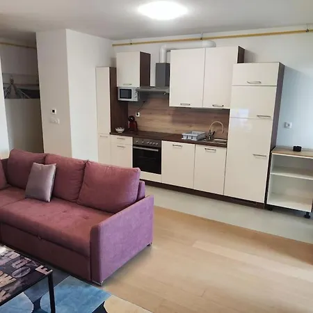 Branka Apartman Zára