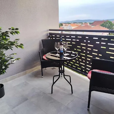 Branka * Ζαντάρ